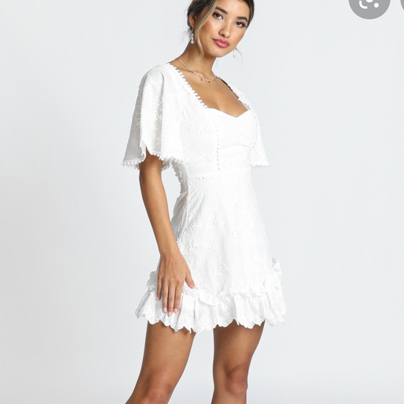 Showpo. Dresses & Skirts - NEW Showpo Fancy A Spritz Dress w White Embroidery